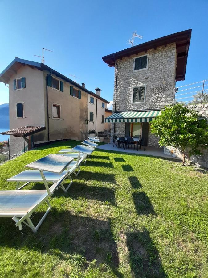 Casa/Villa Sommavilla Brenzone sul Garda Exteriör bild